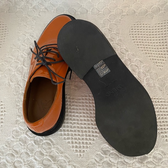 Amend Patent Leather Oxford Shoes - Picture 2 of 5